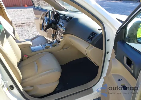 2011 Toyota Highlander Se V6 z USA, uszkodzony, nr VIN 5TDZK3EH6BS048247